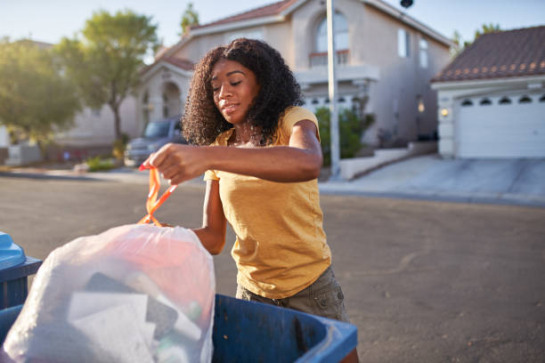Best Garage Cleanout Services  in Sallisaw, OK